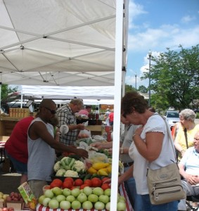 farmers market springdale stand with vegetables farmers market springdale cincinnati