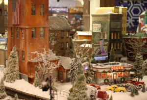 duke energy train display cincinnati christmas