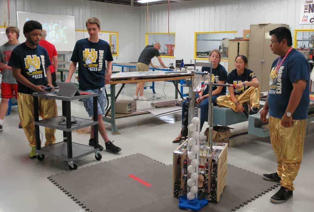 Walnut Hills Robotic Club at Manufactory