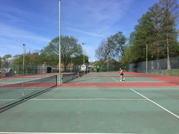 tennis courts in Pleasant Ridge