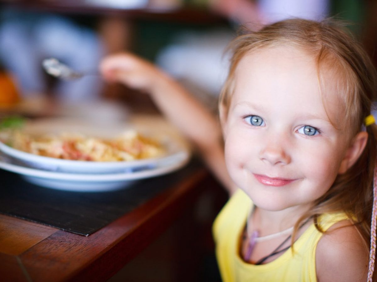 Kids Eat Free and Cheap – The Ultimate Guide for Cincinnati