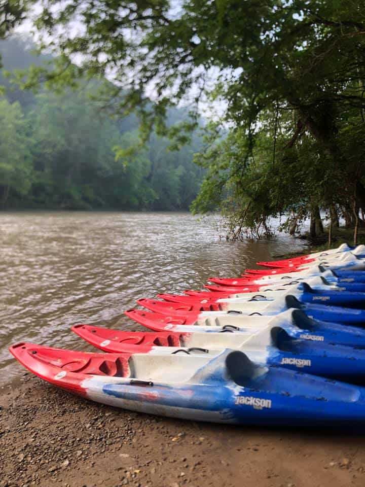 Morgan's Canoe Rentals signage and building