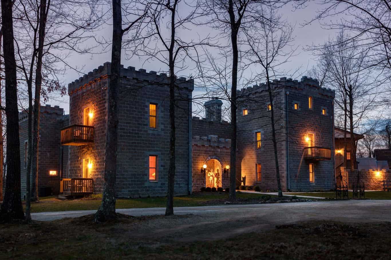 Ravenwood Castle in Ohio