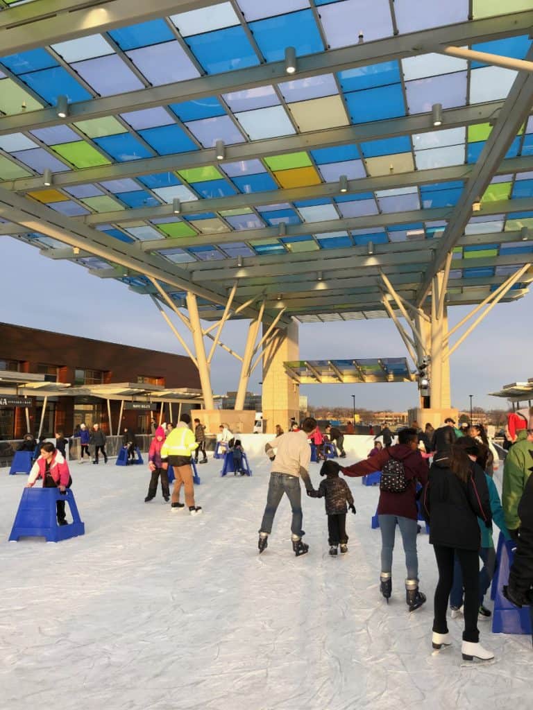 Our Mega List of Cincinnati Ice Skating Rinks and Roller Skating Rinks