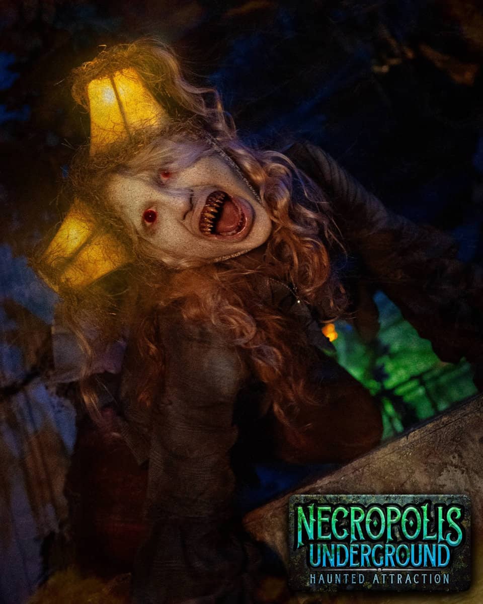 scary character from Necropolis Underground, a haunted houses experience in Indianapolis