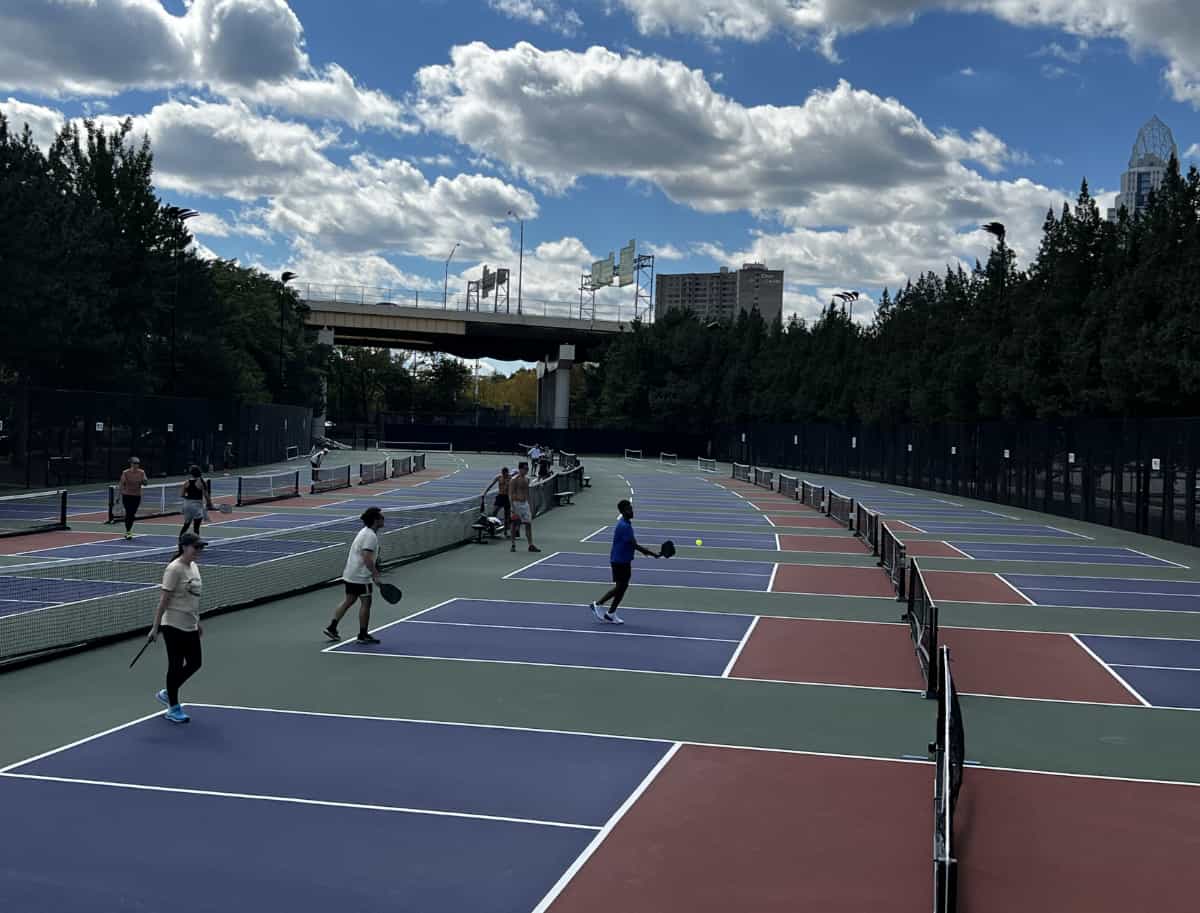 cincinnati pickleball players at Sawyer Point