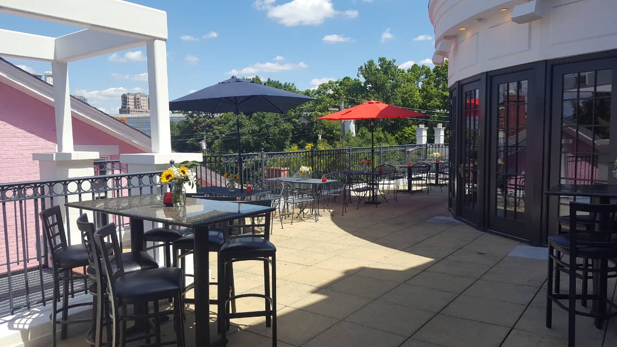 a view of the outdoor patio on the roof at Lisse in Kentucky