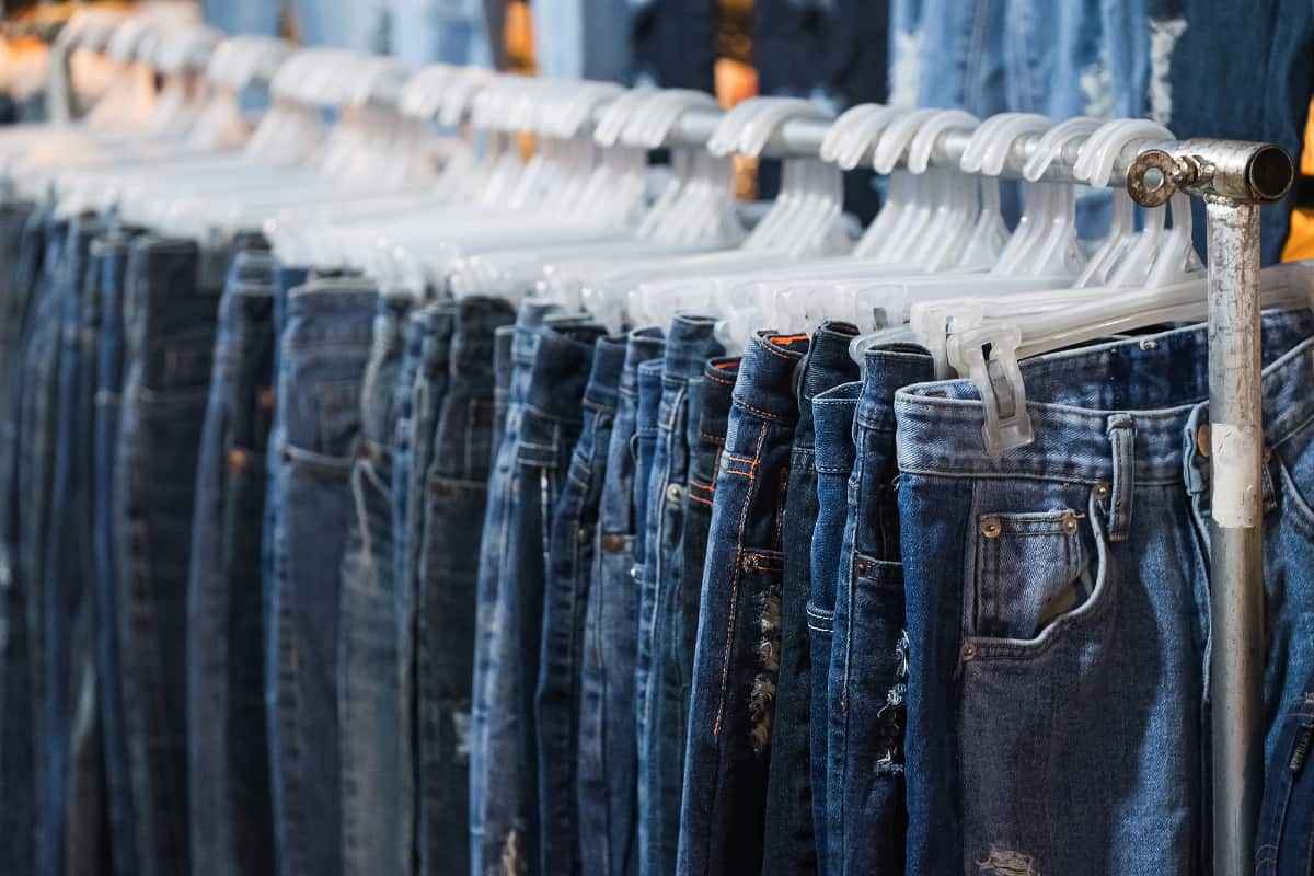 row of jeans as the featured image for Thrift Stores in Cincinnati